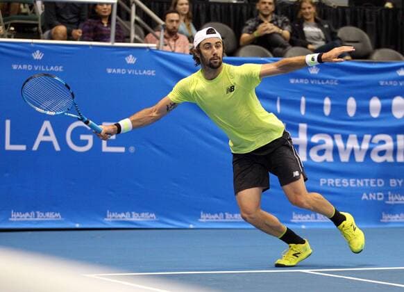 December 27, 2019 - Jordan Thompson stretches for a ball during the Hawaii Open invitational tournament match between Sam Querrey (USA) and Jordan Thompson (Australia) at the Stan Sheriff Center in Honolulu, HI - CSM. Tennis 2019: Hawaii Open DEC27 - ZUMAc04_ 20191227_zaf_c04_110 Copyright: xMichaelxSullivanx