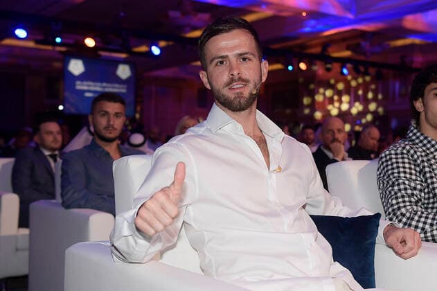 Foto Fabio Ferrari - LaPresse 28 Dicembre 2019 Dubai ( Emirati Arabi ) 14ma edizione di Dubai International Sports Conference - Football Changing the Future - Globe Soccer Award 2019 Nella foto:Miralem Pjanic& x301; (Juventus &amp; Bosnia &amp; Herzegovina national team, Nationalteam Star ) photo Fabio Ferrari LaPresse December 28, 2019 Dubai (Unated Arab Emirate) Sport 13th edition of the Dubai International Sports Conference - Football Changing the Future - Globe Soccer Award 2019 In the pic:Miralem Pjanic& x301; (Juventus &amp; Bosnia &amp; Herzegovina National Team Star )  Copyright: xFabioxFerrari LaPresse LaPresse x