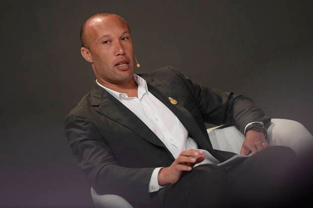 Foto Fabio Ferrari - LaPresse 28 Dicembre 2019 Dubai ( Emirati Arabi ) 14ma edizione di Dubai International Sports Conference - Football Changing the Future - Globe Soccer Award 2019 Nella foto:Mikael Silvestre photo Fabio Ferrari LaPresse December 28, 2019 Dubai (Unated Arab Emirate) Sport 13th edition of the Dubai International Sports Conference - Football Changing the Future - Globe Soccer Award 2019 In the pic:Mikael Silvestre  Copyright: xFabioxFerrari LaPresse LaPresse x