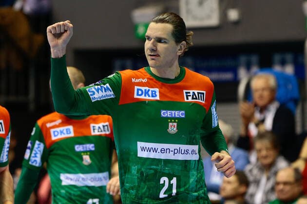 29 12 2019, xtgx, Handball Liqui Moly HBL, SC Magdeburg HSG Wetzlar emspor, v l Erik Schmidt Magdeburg, 21 cheering, cheering for the goal, celebrate the goal, celebration GETEC Arena