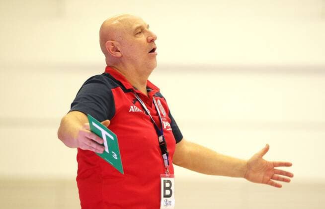 Handball 1 Bundesliga Women THC HSG Bensheim Auerbach Flames 29 12 2019, Erfurt, Riethsporthalle, Handball 1 Bundesliga Women, Season 2019 2020, Thüringer Handballclub, THC HSG Bensheim Auerbach Flames in the picture Coach Herbert Müller THC