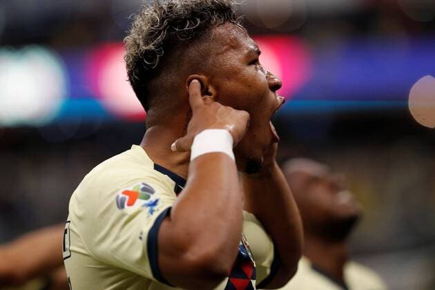 America s forward Roger Martinez celebrates a goal against Monterrey that was later called off by the referee after a VAR review, during the second leg of the Mexican soccer tournament final (Liga MX), played at the Azteca Stadium in Mexico City, Mexico, 29 December 2019. America - Monterrey !ACHTUNG: NUR REDAKTIONELLE NUTZUNG!  Copyright: xJorgexNúnezx(es-ES)x AME8807 20191230-637132816387860348