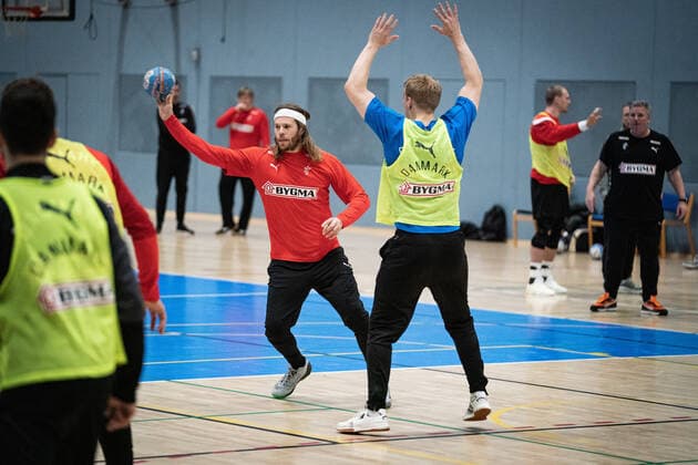 Mikkel Hansen for training with the mens handball team at the Idraettens Hus in Broendby, Monday 30 December 2019, Broendby Denmark,  Copyright: RitzauxScanpix NielsxChristianxVilmannx COP101 spdk20191230-115730-L