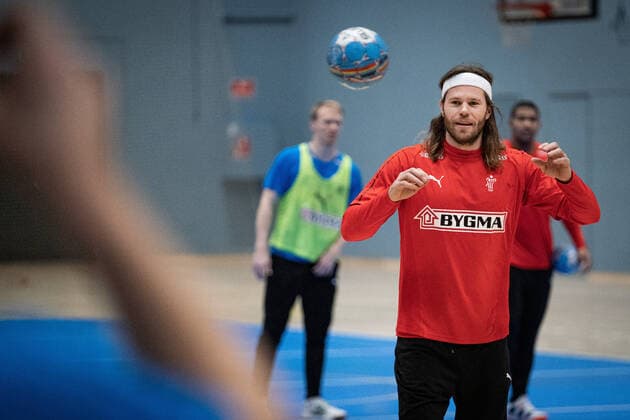 Mikkel Hansen for training with the mens handball team at the Idraettens Hus in Broendby, Monday 30 December 2019, Broendby Denmark,  Copyright: RitzauxScanpix NielsxChristianxVilmannx COP101 spdk20191230-115818-L