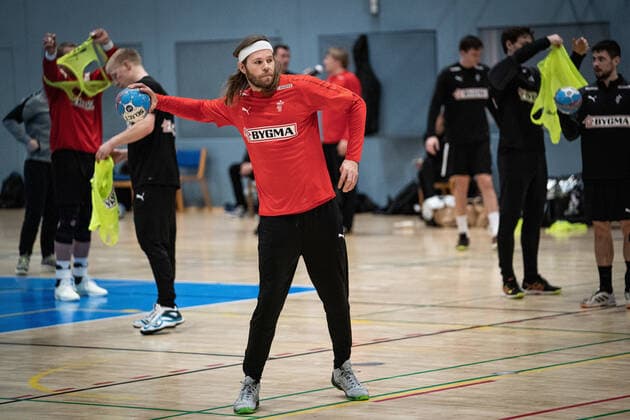Mikkel Hansen for training with the mens handball team at the Idraettens Hus in Broendby, Monday 30 December 2019, Broendby Denmark,  Copyright: RitzauxScanpix NielsxChristianxVilmannx COP101 spdk20191230-115823-L