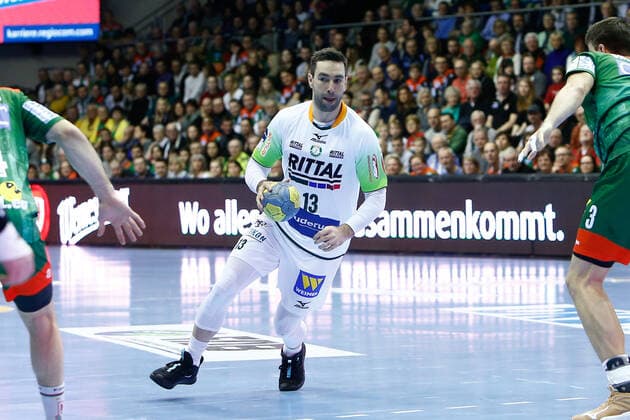 29 12 2019, xtgx, Handball Liqui Moly HBL, SC Magdeburg HSG Wetzlar emspor, f l Filip Mirkulovski Wetzlar, 13 GETEC Arena