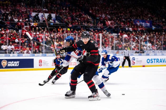 200102 Raphael Lavoie of Canada during the 2020 IIHF World Junior Championship quarterfinal between Canada and Slovakia on January 2, 2020 in Ostrava Photo Simon Hastegard BILDBYRAN kod SH 180169 ice hockey ice hockey u20 jvm jvm 2020 jvm 19 20 iihf world junior championship world juniors bbeng quarterfinal quarter final canada slovakia,  Copyright: SIMONxHASTEGARD BB200102BB089