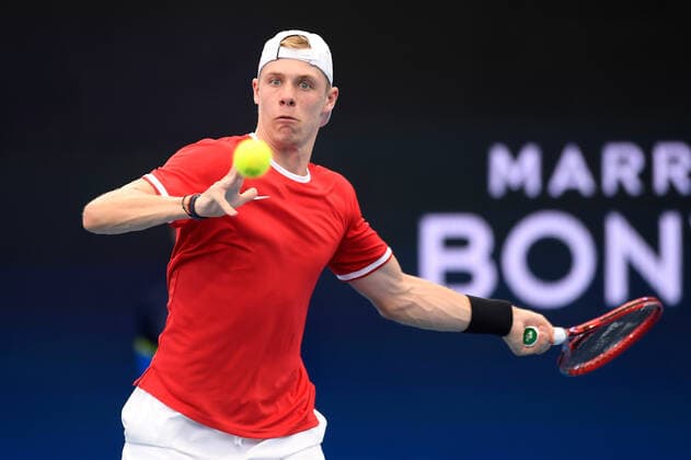 ATP, Tennis Herren CUP BRISBANE DAY 1, Denis Shapovalov of Canada plays a forehand in his match against Stefanos Tsitsipas of Greece during day 1 of the ATP Cup tennis tournament at at Pat Rafter Arena in Brisbane, Friday, January 3, 2020. ( NO ARCHIVING, EDITORIAL USE ONLY, NO USE IN BOOKS WITHOUT CONSENT BRISBANE QLD AUSTRALIA  Copyright: xALBERTxPEREZx 20200103001440107559
