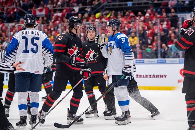 200104 Raphael Lavoie of Canada against Lassi Thomson of Finland during the 2020 IIHF World Junior Championship semi final between Canada and Finland on January 4, 2020 in Ostrava Photo Simon Hastegard BILDBYRAN kod SH 180173 ishockey ice hockey u20 jvm jvm 2020 jvm 19 20 iihf world junior championship world juniors bbeng semifinal kanada,  Copyright: SIMONxHASTEGARD BB200104ZT034