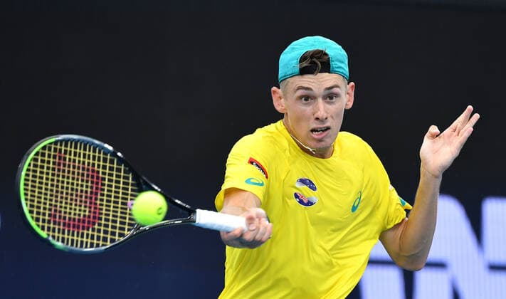 ATP, Tennis Herren CUP BRISBANE DAY 3, Alex de Minaur of Australia in action against Denis Shapovalov of Canada during day 3 of the ATP Cup tennis tournament at Pat Rafter Arena in Brisbane, Sunday, January 5, 2020. ( NO ARCHIVING, EDITORIAL USE ONLY, NO USE IN BOOKS WITHOUT CONSENT BRISBANE QLD AUSTRALIA  Copyright: xDARRENxENGLANDx 20200105001440373660