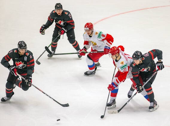 (L-R) Joe Veleno and Aidan Dudas of Canada, Ivan Morozov and Vasili Podkolzin of Russia and Ty Dellandrea of Canada in action during the 2020 IIHF World Junior Ice hockey, Eishockey Championships final game between Russia and Canada in Ostrava, Czech Republic, on January 5, 2020. (CTKxPhoto VladimirxPrycek) CTKPhotoP202001050632701  PRY 0005