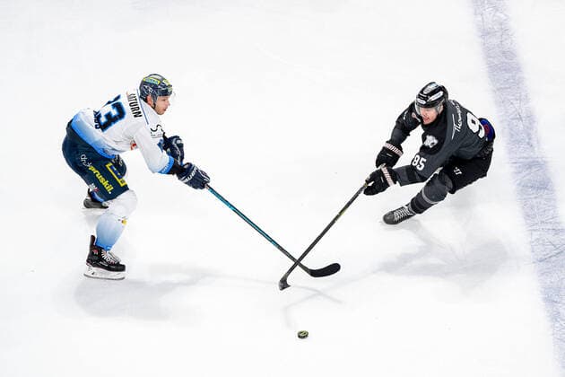 05 01 2020 Ice Hockey Season 2019 2020 DEL 35 Matchday Thomas Sabo Ice Tigers Icetigers Nürnberg ERC Ingolstadt ThHa Maury Edwards 23, ERC Ingolstadt Eugen Alanov 95, Thomas Sabo Ice Tigers