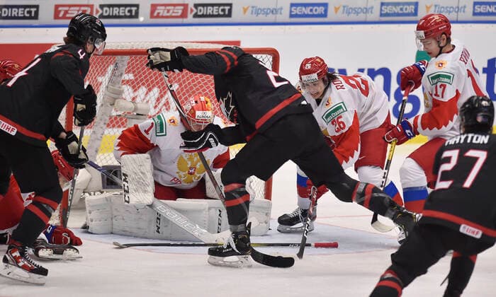 (L-R) Bowen Byram of Canada, Amir Miftakhov of Russia, Dylan Cozens of Canada, Alexander Romanov and Maxim Sorkin of Russia and Barrett Hayton of Canada in action during the 2020 IIHF World Junior Ice hockey, Eishockey Championships final game between Russia and Canada in Ostrava, Czech Republic, on January 5, 2020. (CTKxPhoto JaroslavxOzana) CTKPhotoP202001050687801  JAO 14