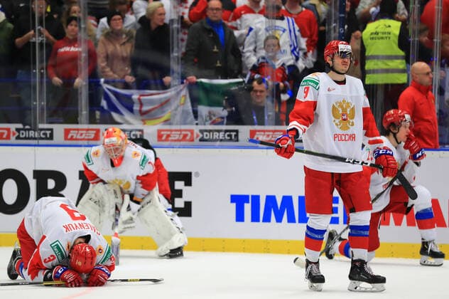 OSTRAVA, CZECH REPUBLIC - JANUARY 5, 2020: Russia s players react to defeat in the 2020 World Junior Ice hockey, Eishockey Championship final match between Canada and Russia at Ostravar Arena; Canada won 4-3. Peter Kovalev TASS  TS0C980D