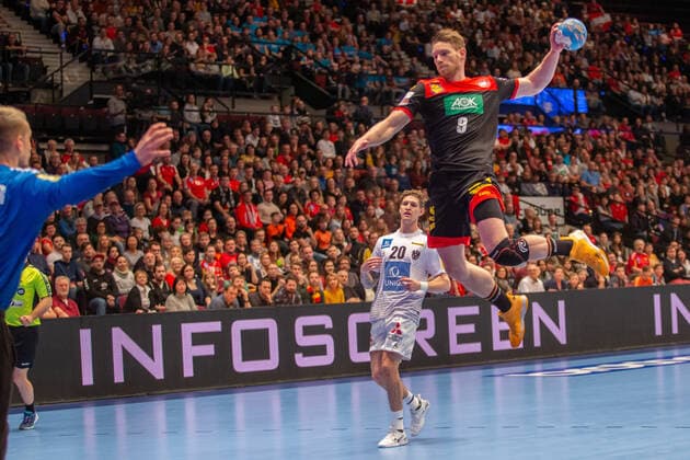 HANDBALL - AUT vs GER, test match VIENNA,AUSTRIA,06.JAN.20 - HANDBALL - OEHB international match, Länderspiel, Nationalmannschaft Austria vs Germany, test match. Image shows Tobias Reichmann (GER). GEPAxpictures xDavidxBitzan