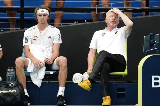 Sport Bilder des Tages ATP, Tennis Herren CUP BRISBANE DAY 5, Alexander Zverev of Germany (left) is dejected as team captain Boris Becker reacts during Zverevs singles match against Denis Shapovalov of Canada during day 5 of the ATP Cup tennis tournament at Pat Rafter Arena in Brisbane, Tuesday, January 7, 2020. ( NO ARCHIVING, EDITORIAL USE ONLY, NO USE IN BOOKS WITHOUT CONSENT BRISBANE QLD AUSTRALIA  Copyright: xDAVExHUNTx 20200107001440799994