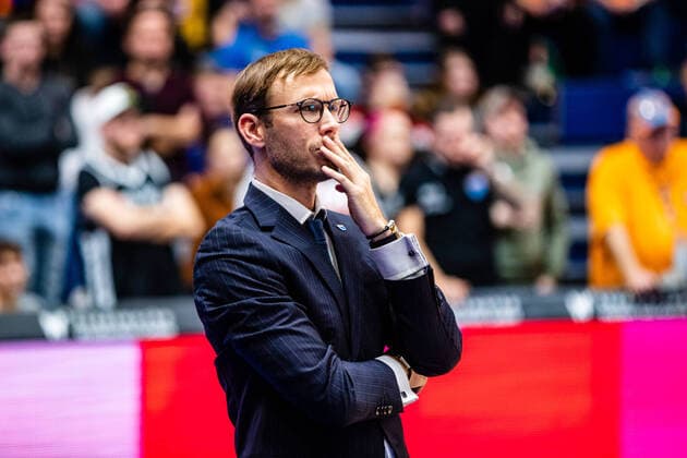 Coach Björn Harmsen Syntainics MBC during the season 2019 2020 Men in the EasyCredit Bundesliga between Syntainics MBC and Medi Bayreuth Stadthalle Weissenfels on 4 January 2020 in Weissenfels, Saxony Anhalt, Germany