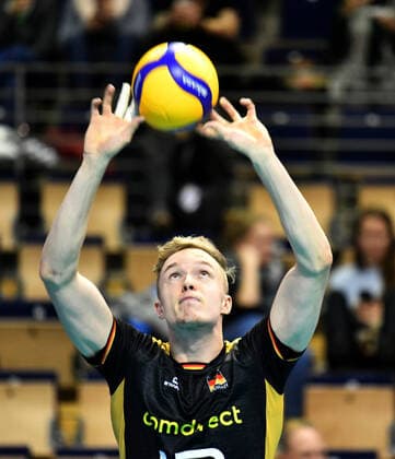 Anton Brehme Germany , playing in before the match Germany Slovenia Germany Slovenia CEV Tokyo Volleyball Europe Qualification 2020 CEV Tokyo Volleyball European Qualification 2020 Men, Men, Men, Men, Volleyball, , Germany, Max Schmeling Halle Berlin, 7 1 2020