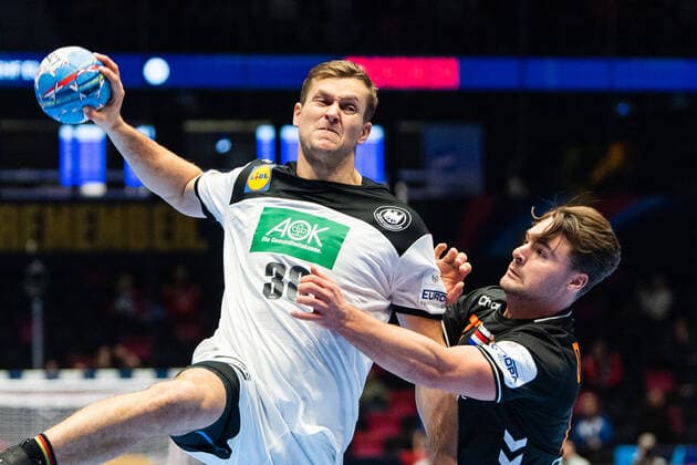 200109 Fabian Böhm of Germany and Dani Baijens of Netherlands during the EHF European Handball Championship match between Germany and the Netherlands on January 9, 2020 in Trondheim Photo Vegard Wivestad Grott BILDBYRAN kod VG 170456 bbeng handball handball handball handball in the 2020 European mens handball championship 2020 em 2020 handballs em 2020 ehf euro 2020 germany germany germany holland netherlands,  Copyright: VEGARDxWIVESTADxGRoTT BB200109VG037