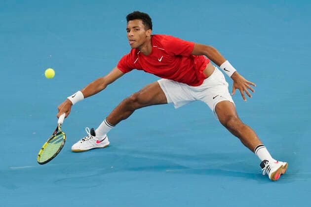 ATP, Tennis Herren CUP SYDNEY DAY 8, Felix Auger-Aliassime of Canada in action in his game against Dusan Lajovic of Serbia during day 8 of the ATP Cup tennis tournament at Ken Rosewall Arena in Sydney, Friday, January 10, 2020. ( NO ARCHIVING, EDITORIAL USE ONLY, NO USE IN BOOKS WITHOUT CONSENT SYDNEY NSW AUSTRALIA  Copyright: xMARKxEVANSx 20200110001441294073
