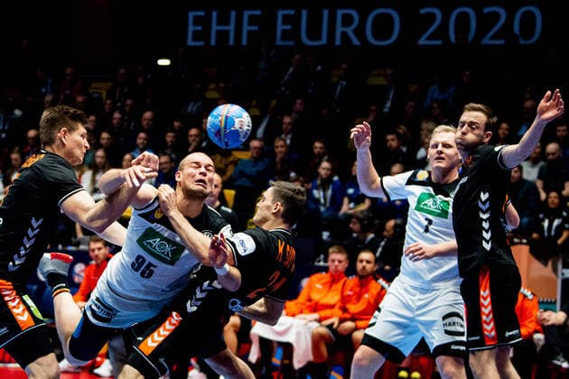 200109 Paul Drux of Germany during the EHF European Handball Championship match between Germany and the Netherlands on January 9, 2020 in Trondheim Photo Vegard Wivestad Grott BILDBYRAN kod VG 170456 bbeng handball handball handball handball em 2020 european mens handball championship 2020 em 2020 handbolls em 2020 ehf euro 2020 germany germany germany holland netherlands the Netherlands,  Copyright: VEGARDxWIVESTADxGRoTT BB200109VG098