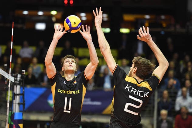 Lukas Kampa Germany, at the pass, in front Tobias Krick Germany , France Germany France Germany CEV Germany CEV Tokyo Volleyball European Qualification 2020 CEV Tokyo Volleyball European Qualification 2020 Final, Final, Men, Men, Men, Men, Volleyball, , Germany, Max Schmeling Halle Berlin, 10 1 2020