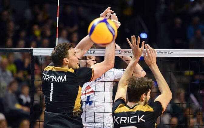 PATRY Jean France , successful with a Butterball, in front Christian Fromm Germany , Tobias Krick Germany , France Germany France Germany CEV Tokyo Volleyball Europe Qualification 2020 CEV Tokyo Volleyball European Qualification 2020 Final, Final, Men, Men, Men, Men, Volleyball, , Germany, Max Schmeling Halle Berlin, 10 1 2020