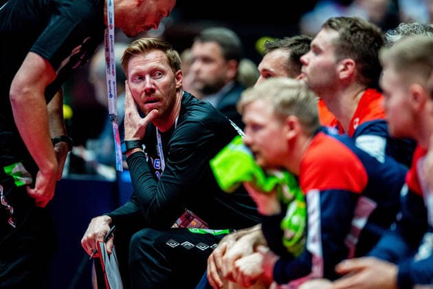 200110 Borge Lund, assistant coach of Norway, during the EHF European Handball Championship match between Norway and Bosnia and Herzegovina on January 10, 2020 in Trondheim. Photo: Vegard Wivestad Grott BILDBYRAN kod VG 170460 bbeng handball handball handboll handball-em 2020 european men?s handball championship 2020 em 2020 handbolls-em 2020 ehf euro 2020 norge norway bosnia and herzegovina bosnien *** 200110 Borge Lund, assistant coach of Norway, during the EHF European Handball Championship match between Norway and Bosnia and Herzegovina on January 10, 2020 in Trondheim Photo Vegard Wivestad Grott BILDBYRAN kod VG 170460 bbeng handball handball handball handball in the 2020 European mens handball championship 2020 em 2020 handballs em 2020 ehf euro 2020 norway norway bosnia and herzegovina bosnia,  Copyright: VEGARDxWIVESTADxGRoTT BB200110VG148