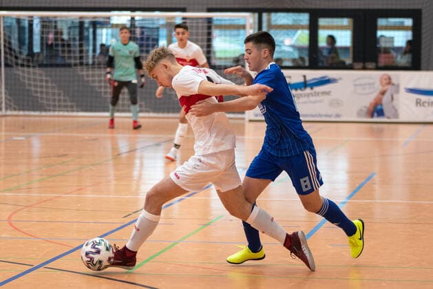 s6 and Martin Baturina GNK Dinamo Zagreb Germany, Gaildorf, 11 01 2020, youth football, U17 Youth Euro Cup 2020, sports hall
