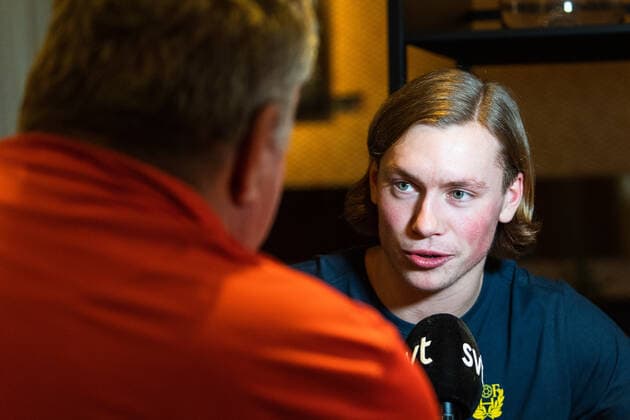 200111 Valter Chrintz of Sweden is interviewed at a press event during the EHF European Handball Championship on January 11, 2020 in Gothenburg Photo Mathias Bergeld BILDBYRAN Cop 200 bbeng ehf euro 2020 em 2020 european mens handball championship 2020 handball handball handball handball in 2020 handball handball em 2020 sweden pressträff press meeting,  Copyright: MATHIASxBERGELD BB200111MB024