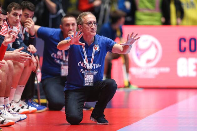 Graz: Croatian handball team meets Belarus in 2nd round of European Championship, EM, Europameisterschaft 11.01.2020., Stadthalle Graz, Graz, Austria - European Handball Championship, Group A, Round 2, Croatia - Belarus. Croatian Handball Team Manager Lino Cervar.  LukaxStanzl PIXSELL