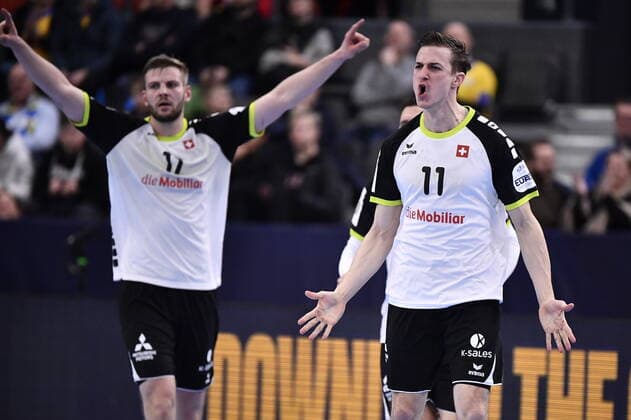 Gothenburg 202001112 Switzerland s Samuel Rothilsberger and Roman Sidorowicz 11 react after a goal during the Men s EHF EURO 2020 Handball group F match preliminary round between Switzerland and Poland in Scandinavium Arena Sunday Jan 12, 2020 Photo Bjorn Larsson Rosvall TT kod 9200 Gothenburg Sweden x9200x,  Copyright: xBjornxLarssonxRosvall TTx EURO HANDBALL SUI-POL