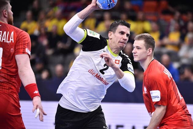 Gothenburg 202001112 Switzerland s Andre Schmid in action during the Men s EHF EURO 2020 Handball group F match preliminary round between Switzerland and Poland in Scandinavium Arena Sunday Jan 12, 2020 Photo Bjorn Larsson Rosvall TT kod 9200 Gothenburg Sweden x9200x,  Copyright: xBjornxLarssonxRosvall TTx EURO HANDBALL SUI-POL