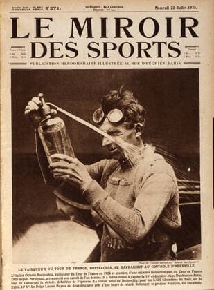 Cycling Tour de France The winner of the Tour de France, Bottecchia, refreshes himself at the Abbeville checkpoint on the front page of Le Miroir des sports in 1925.  KH51264