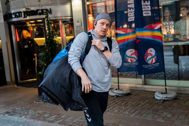 Handball mens team leaves their hotel Scandic St Jörgen in Malmoe on Thursday, January 16, 2020 The Danish handball men are out of the European Championships, which ended for them on Wednesday after three matches in the inaugural group game, Copenhagen Denmark,  Copyright: MartinxSylvestx cop105 spdk20200116-105758-L