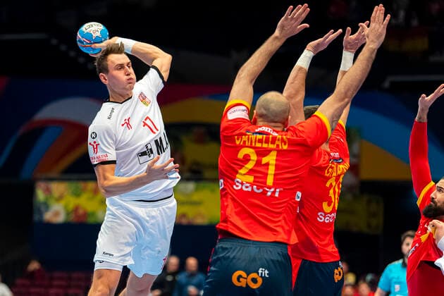 Handball, Men EM 2020, Main Round, Group 1, Spain Czech Republic from Stanislav Kasparek Czech Republic , Joan Canellas Reixach Spain , Gedeon Guardiola Villaplana Spain Vienna Stadthalle Vienna Austria