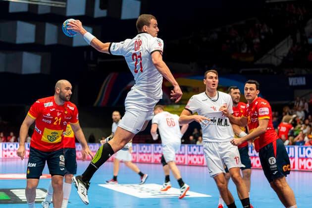 Handball, Mens European Championship 2020, Main Round, Group 1, Spain Czech Republic from left Joan Canellas Reixach Spain , Tomas Cip Czech Republic , Stanislav Kasparek Czech Republic , Aitor Arino Bengoechea Spain Vienna Stadthalle Vienna Austria