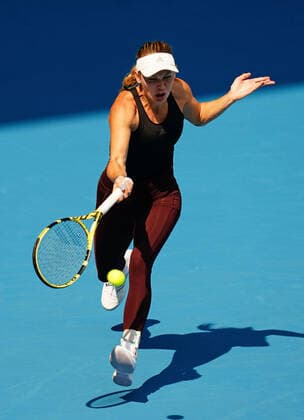 TENNIS AO PRACTICE PREVIEW, Caroline Wozniacki of Denmark plays a shot during an Australian Open practice session at Melbourne Park in Melbourne, Saturday, January 18, 2020. ( NO ARCHIVING, EDITORIAL USE ONLY, NO USE IN BOOKS WITHOUT CONSENT MELBOURNE VIC AUSTRALIA  Copyright: xSCOTTxBARBOURx 20200118001442879400