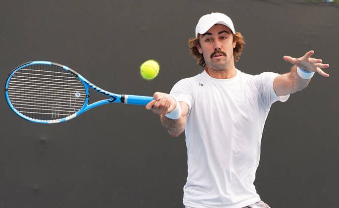 TENNIS AO PRACTICE PREVIEW, Jordan Thompson of Australia plays a shot during an Australian Open practice session at Melbourne Park in Melbourne, Saturday, January 18, 2020. ( NO ARCHIVING, EDITORIAL USE ONLY, NO USE IN BOOKS WITHOUT CONSENT MELBOURNE VIC AUSTRALIA  Copyright: xSCOTTxBARBOURx 20200118001442900197