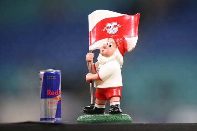 RB Leipzig Union Berlin Fussball Bundesliga Leipzig, 18 01 2020, Red Bull Arena, Fussball, 1 Bundesliga, 18 Spieltag , RB Leipzig vs 1 FC Union Berlin , Im Bild Gartenzwerg mit Fahne und Red Bull Dose , According to the regulations of the DFL Deutsche Fußball Liga it is prohibited to use or have used in the stadium and or the game photographs taken in the form of sequence images and or video-like photo series,