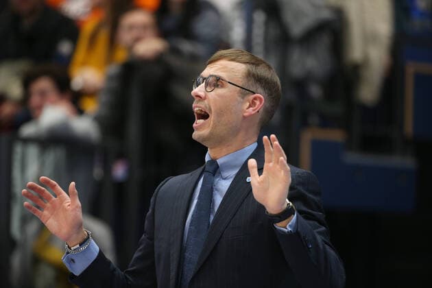 180120 Weißenfels Saxony Anhalt Sports Basketball Bundesliga Central German BC MBC The Wolves MBC Syntainics BG Göttingen Björn Harmsen Trainer MBC