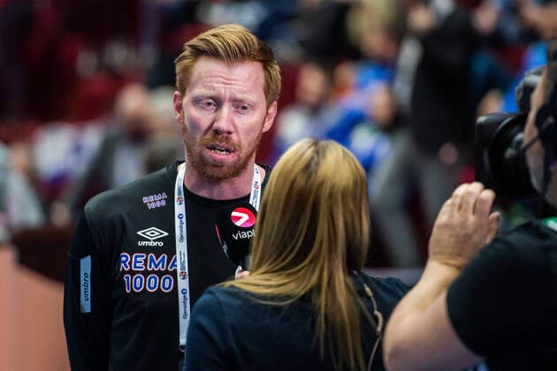 200122 Borge Lund, assistant coach of Norway, during the EHF European Handball Championship match between Norway and Slovenia on January 22, 2020 in Malmö. Photo: Ludvig Thunman BILDBYRAN kod LT 35717 bbeng ehf euro 2020 em 2020 european men?s handball championship 2020 handball handboll handbolls-em 2020 handball handball-em 2020 norway norge slovenia slovenien *** 200122 Borge Lund, assistant coach of Norway, during the EHF European Handball Championship match between Norway and Slovenia on January 22, 2020 in Malmö Photo Ludvig Thunman BILDBYRAN code LT 35717 bbeng ehf euro 2020 em 2020 european mens handball championship 2020 handball handball handball em 2020 handball handball em 2020 norway norway slovenia slovenia,  Copyright: LUDVIGxTHUNMAN BB200122LT034