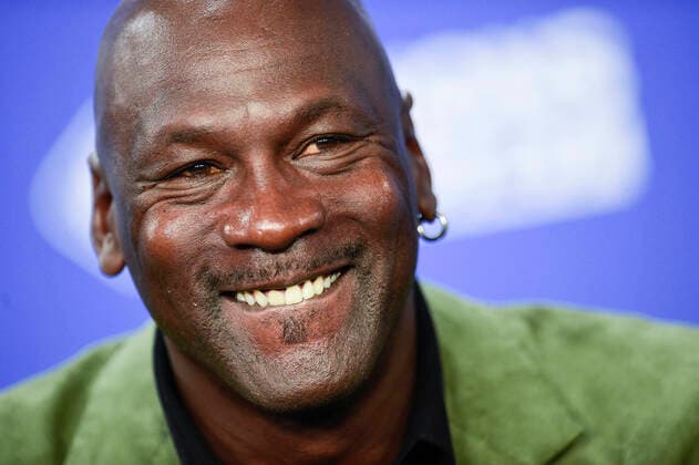 Bilder des Jahres 2020, Sport 01 Januar Sport Themen der Woche KW04 Sport Bilder des Tages Michael Jordan - coproprietaire des Charlotte Hornets BASKETBALL : Hornets vs Bucks - NBA, Basketball Herren, USA Paris Game 2020 - 24 01 2020 JBAutissier Panoramic 