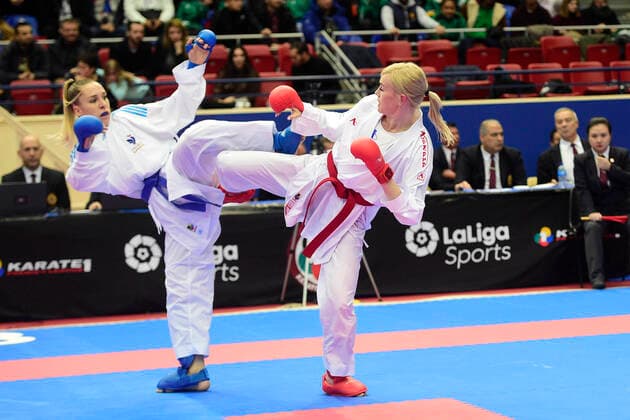 Gwendoline Philippe (Fra) -61kg vs Serogina Anita (Ukr) KARATE : Open de Paris 2020 - Karate - 25 01 2020 JBAutissier Panoramic 