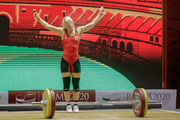 Bilder des Jahres 2020, Sport 01 Januar Sport Themen der Woche KW05 Sport Bilder des Tages aarsten amalie loevind (den) 59b kg category during IWF Weightlifting World Cup 2020, Weightlifting in Rome, Italy, January 28 2020  Copyright: xClaudioxBoscox xIPAx xLivexMediax 0