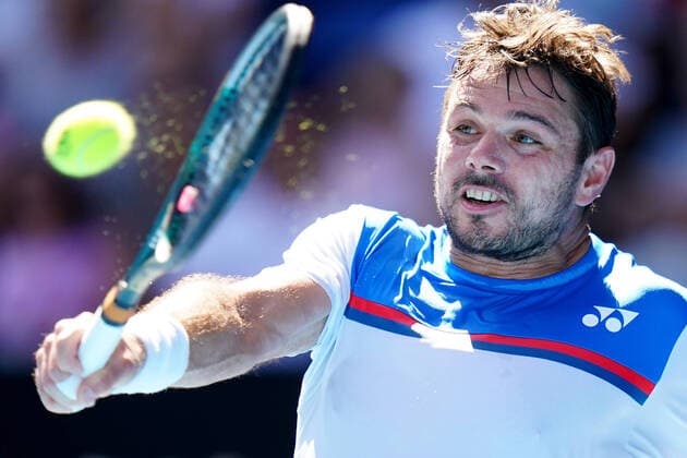 AUSTRALIAN OPEN DAY 10, Stan Wawrinka of Switzerland plays a return shot during his fifth round match against Alexander Zverev of Germany on day 10 of the Australian Open tennis tournament at Rod Laver Arena in Melbourne, Wednesday, January 29, 2020. ( NO ARCHIVING, EDITORIAL USE ONLY, NO USE IN BOOKS WITHOUT CONSENT MELBOURNE VIC AUSTRALIA  Copyright: xSCOTTxBARBOURx 20200129001445345701