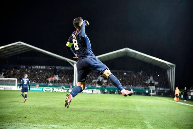 But et joie Leandro Paredes (psg) FOOTBALL : Pau vs PSG - 8eme de Finale Coupe de France - Pau - 29 01 2020 ThierryBreton Panoramic 