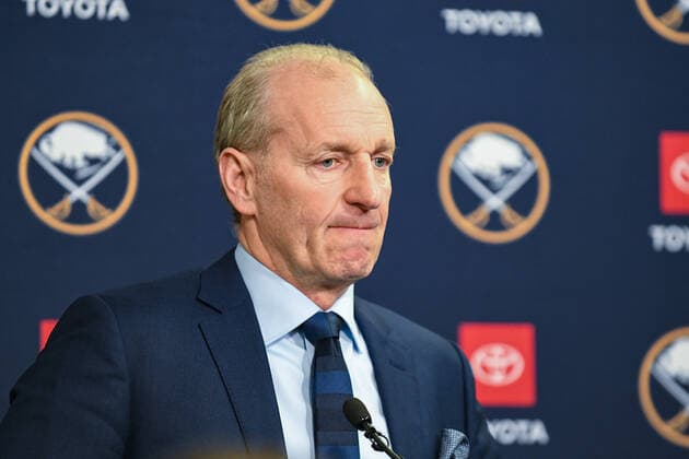 January 28, 2020: Buffalo Sabres head coach Ralph Krueger faces the media following the Ottawa Senators defeating the Buffalo Sabres 5-2 in an NHL, Eishockey Herren, USA matchup at the KeyBank Center in Buffalo, NY. Cal Media NHL 2020: Senators at Sabres JAN 28 - ZUMAc04_ 20200128_zaf_c04_305 Copyright: xAlanxSchwartzx