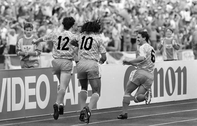 UDSSR Netherlands Germany, Munich, 215 06 1988, Football, UEFA Euro 1988 in Germany, Final, UDSSR Netherlands 0 2 v l Marco van Basten, Ruud Gullit, Berry van Aerle all Netherlands Cheers Tor 0 2 van Basten