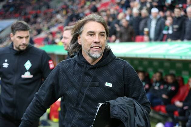 Head Coach Martin Schmidt FC Augsburg , FC Augsburg vs SV Werder Bremen, Football, 1 Bundesliga, 01 02 2020, DFL REGULATIONS PROHIBIT ANY USE OF PHOTOGRAPHS AS IMAGE SEQUENCES AND OR QUASI VIDEO Augsburg Bayern Germany Copyright: xkolbert-press ChristianxKolbertx
